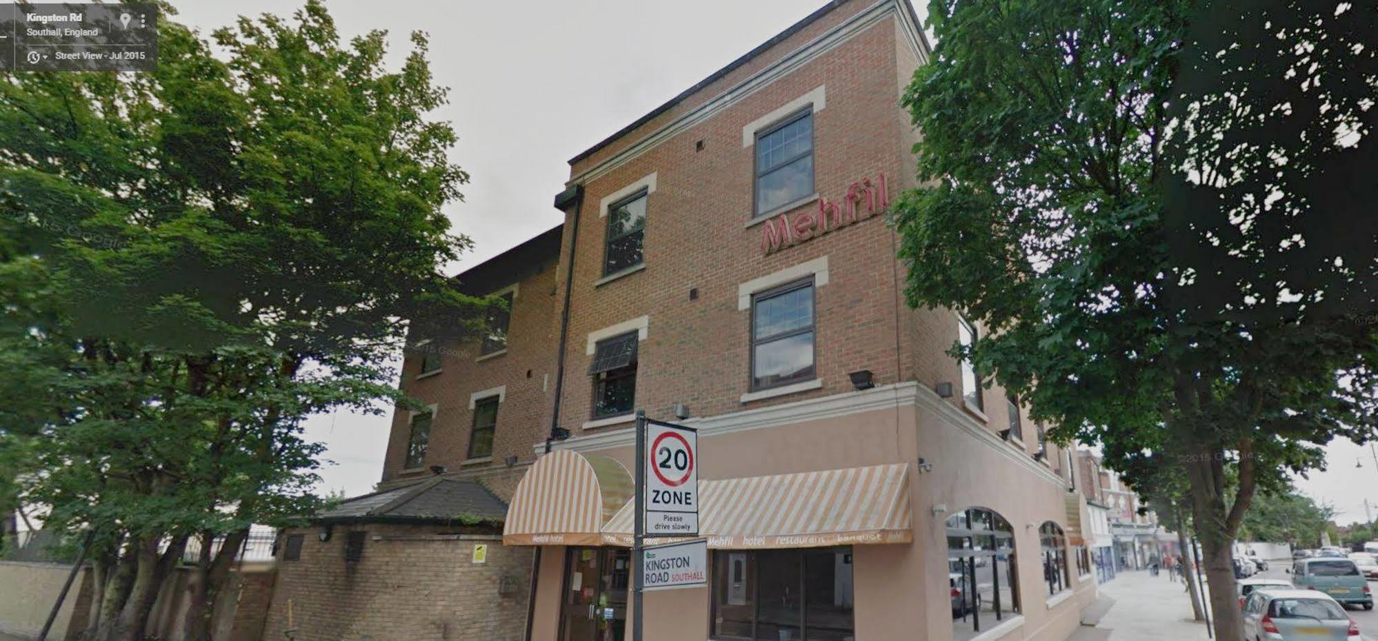Mehfil Hotel Hillingdon Exterior photo